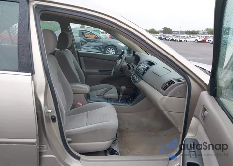 2005 Toyota Camry Le from USA, damaged, VIN 4T1BE32K25U037458